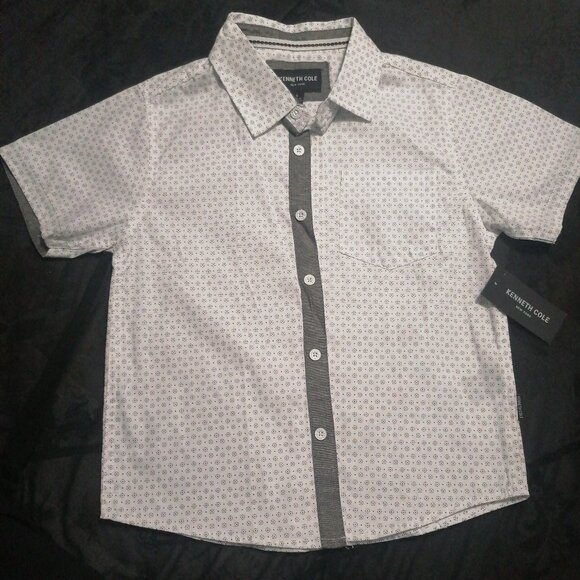 Conjunto de 2 piezas camisa y short para niño de 4 o 5 años de Kennet Cole NY - Picture 4 of 9